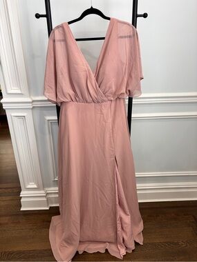 Elegant Blush Pink V-Neck Maxi Dress